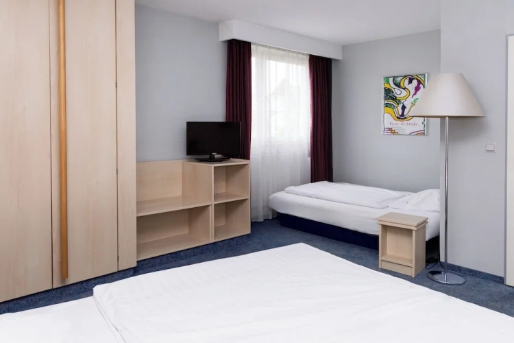 Economy Triple room