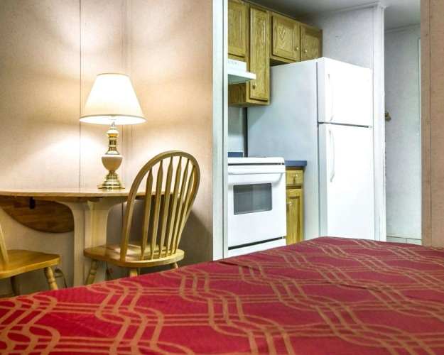 Quadruple Suite
