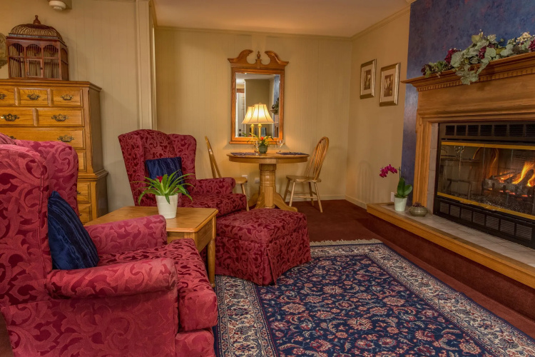 Goldmoor Inn