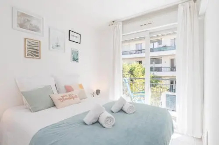 Comfortable 1 Bdr Downtown - AC & Parking