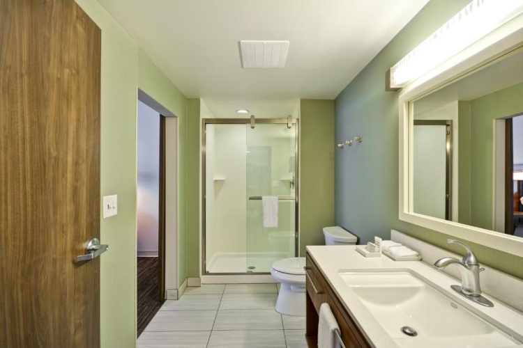 Quadruple Suite