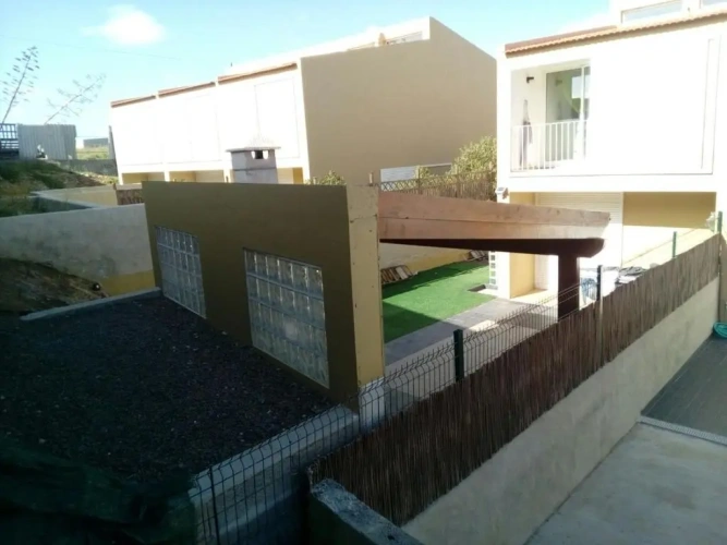 2 Bedrooms Cottage