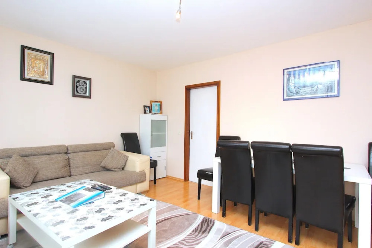 Private Apartment Walsroder Straße