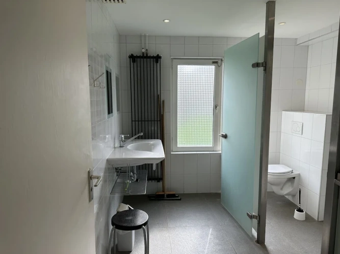 2 Bedrooms Bungalow