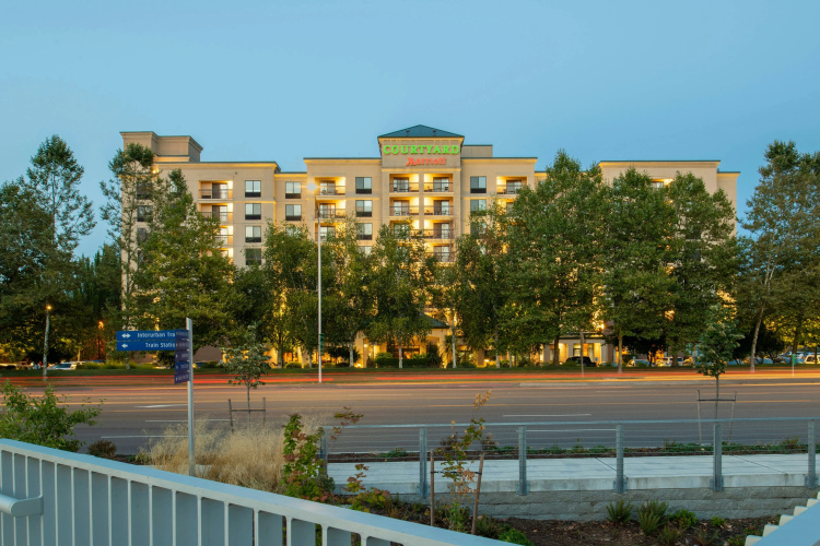 Courtyard By Marriott Seattle Sea-tac Area - 西雅圖, WA
