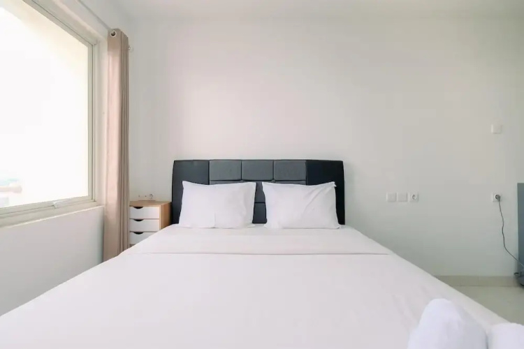 Comfy Studio at Sentul Tower Apartment