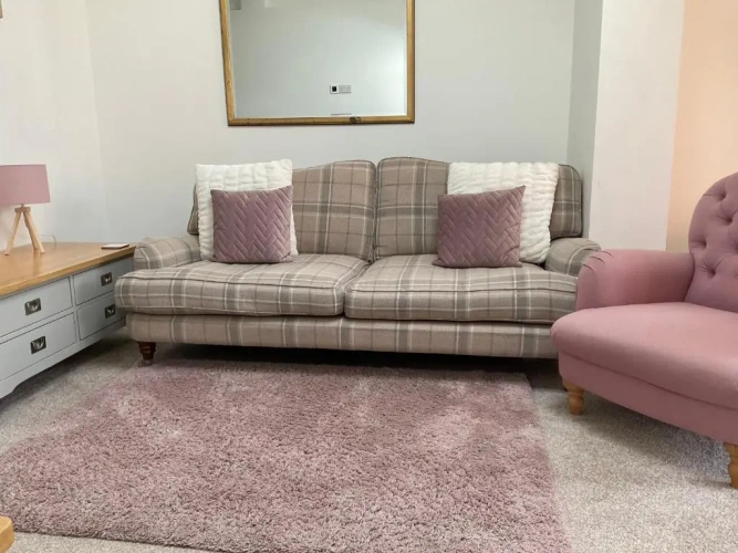 Standard Family room with garden view