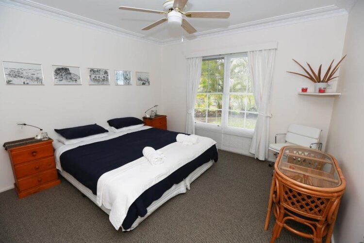 Palm Beach Bed & Breakfast Over view