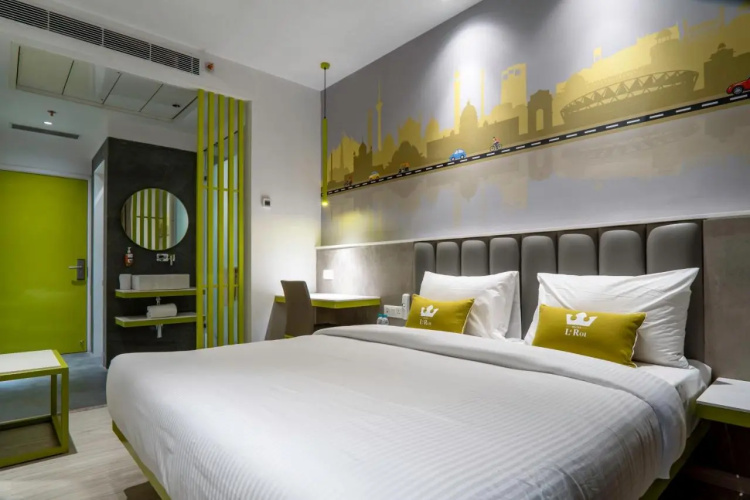 Hotel Le Roi Express @ Karol Bagh