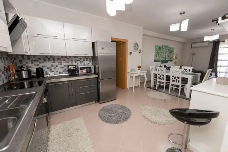 The Downtown Apartment