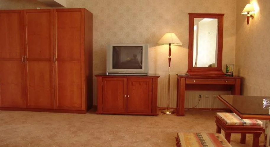 Hotel Zheleznik