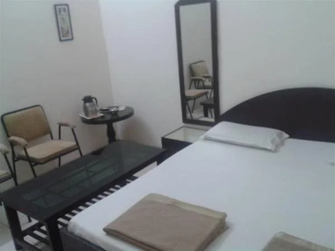Hotel Pal Avadh