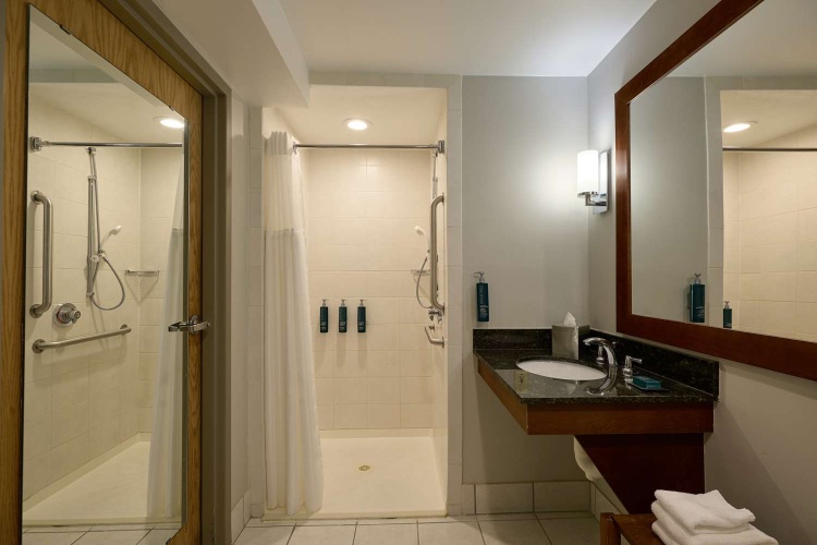 Doubletree By Hilton Minneapolis Airport, Mn photo 10