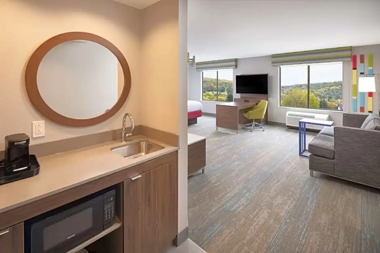 Double Suite