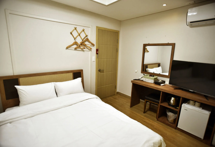 Gallery Hotel BnB
