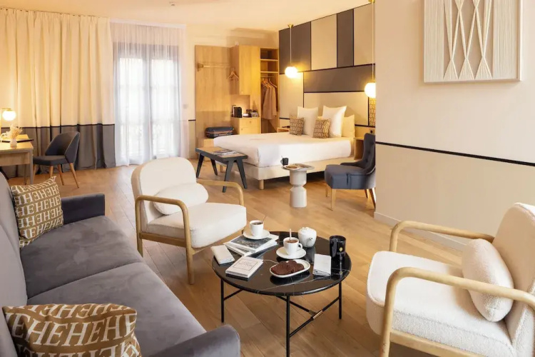Epona Hôtel Sens