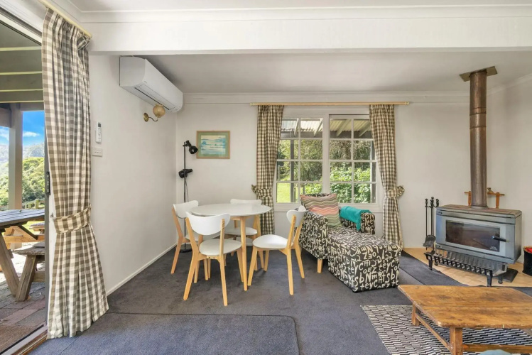 Alcheringa Cottage