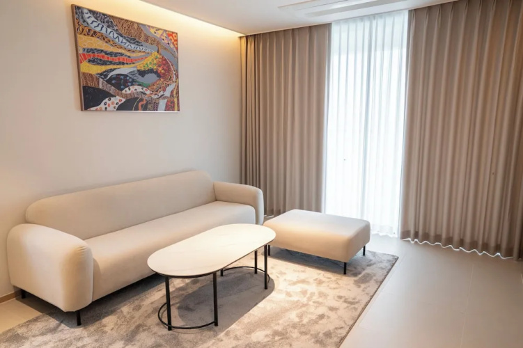 Wave M Hotel West