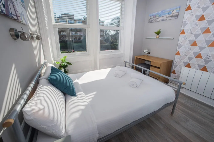 Chine Gardens Apartment