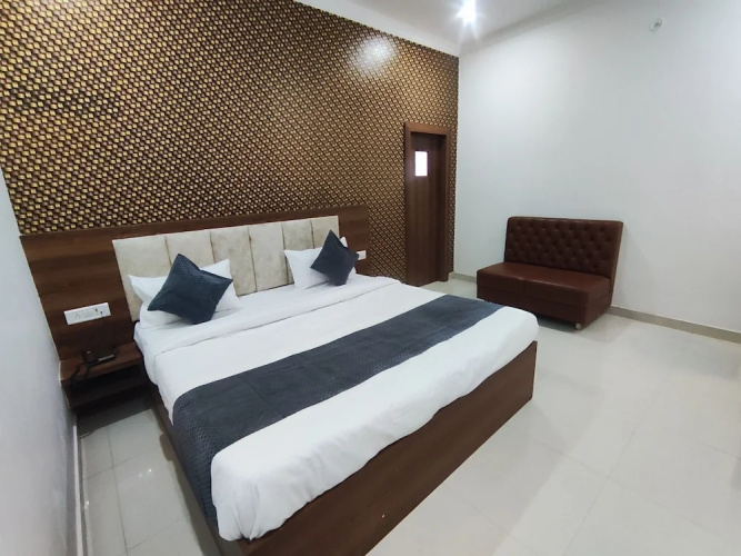 Hotel JVS Palace