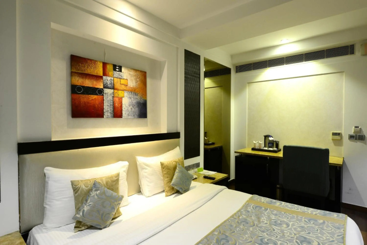 Hotel Chanchal Deluxe