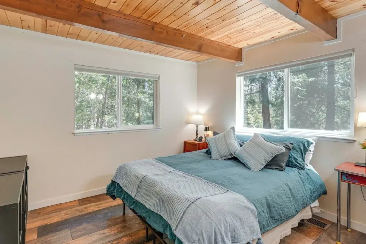 Private Lake Access: Pet-friendly Home in Arnold!
