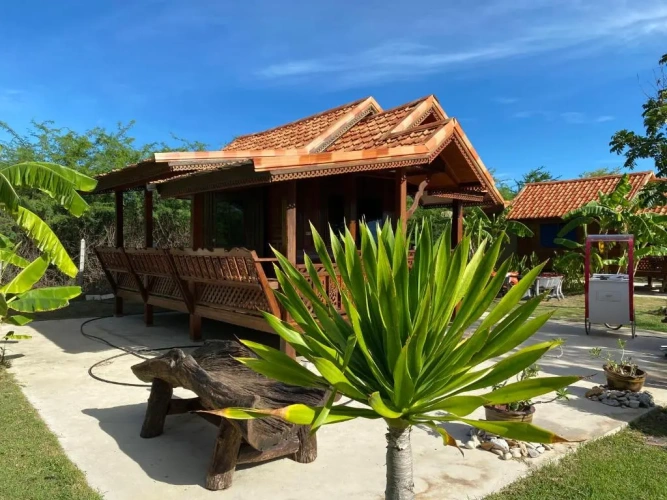 Superior Bungalow