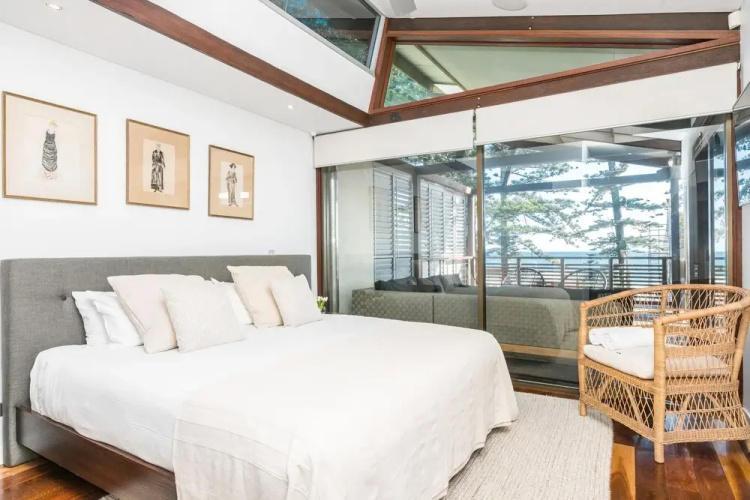 Your Luxury Escape - On The Bay