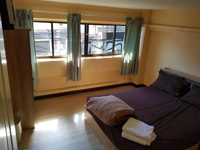 Everest Hostel