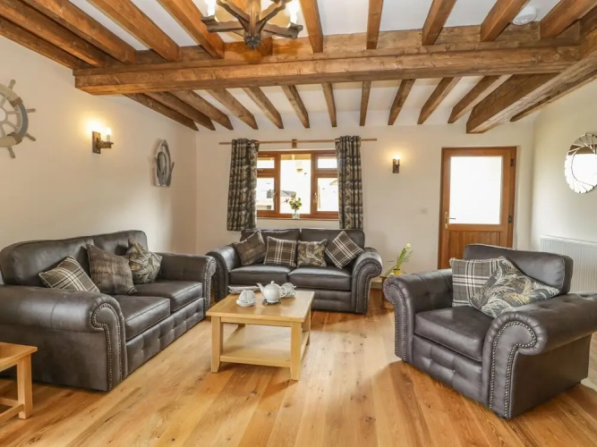 Oak Lodge