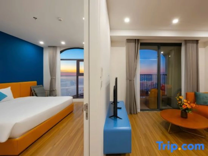 1 Bedroom Premier Apartment with balcony and with ocean view
