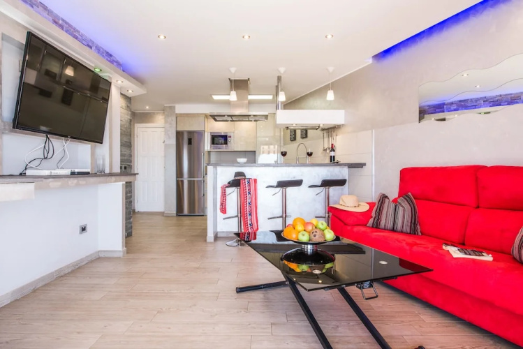 109. Romantic Apartment with Heated Pool