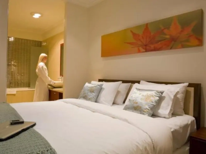 1 Bedroom Deluxe Double Apartment