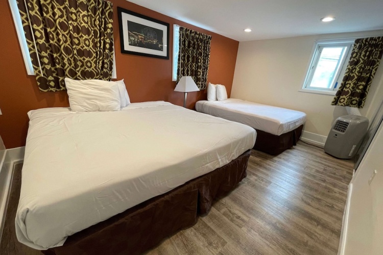 2 Bedrooms Suite