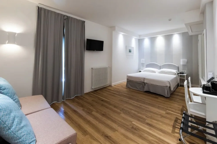 Comfort Quadruple room