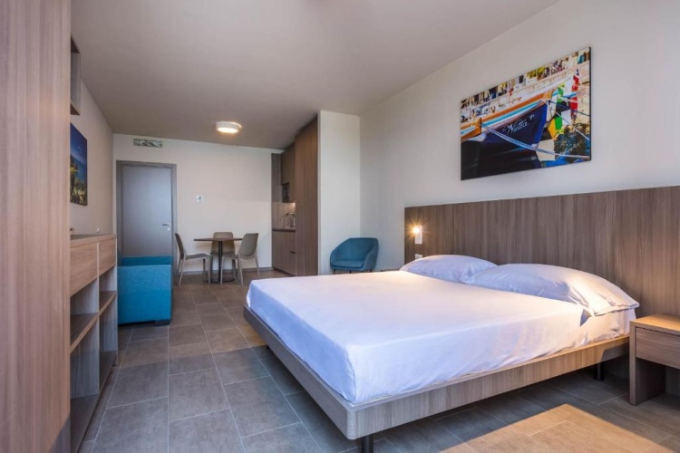 Standard Double room with view