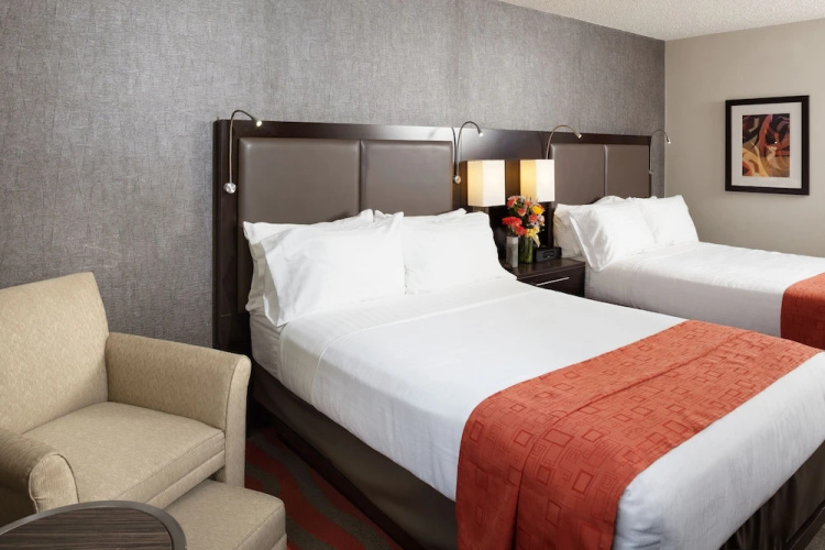 Newark Airport Hotel
