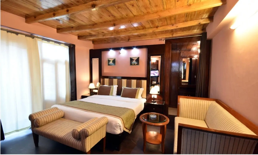 Deluxe Double room