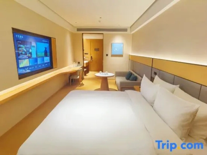 Standard Double room with view