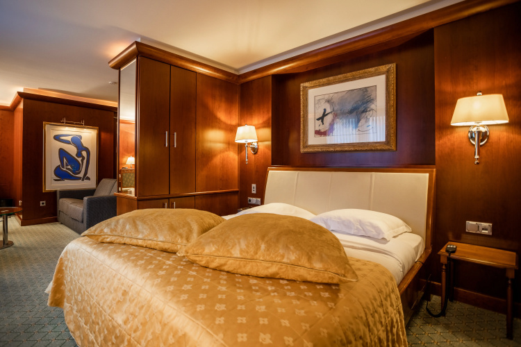 Koener Hotel & Spa