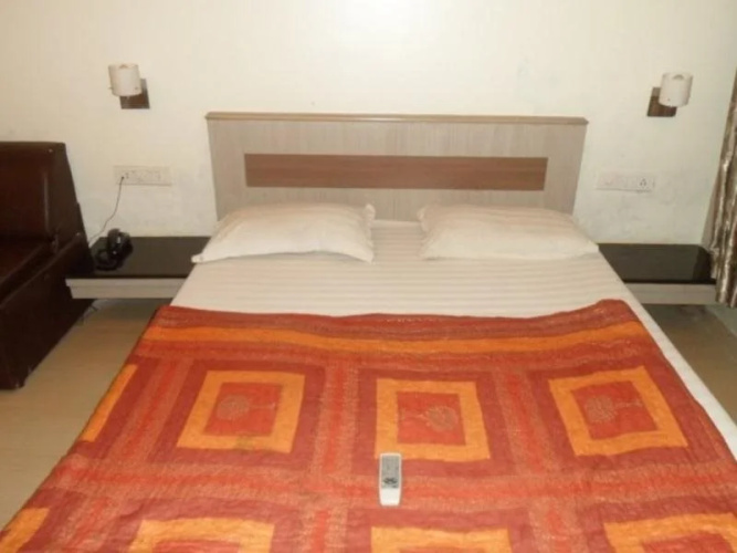 Hotel Pankaj +