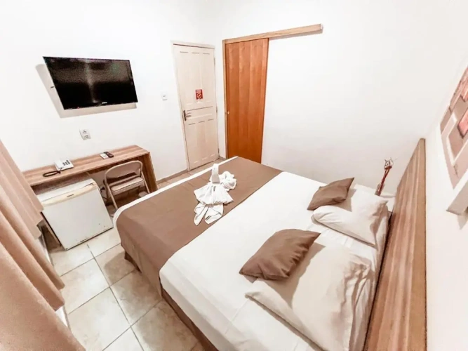 Economy room