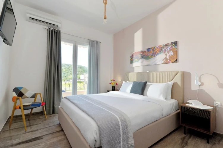 Family Apartment with balcony and with sea view