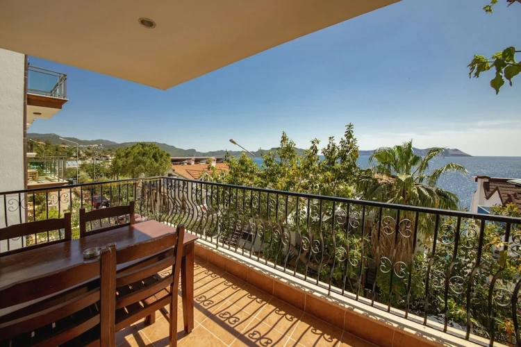 1 Bedroom Superior Apartment with balcony