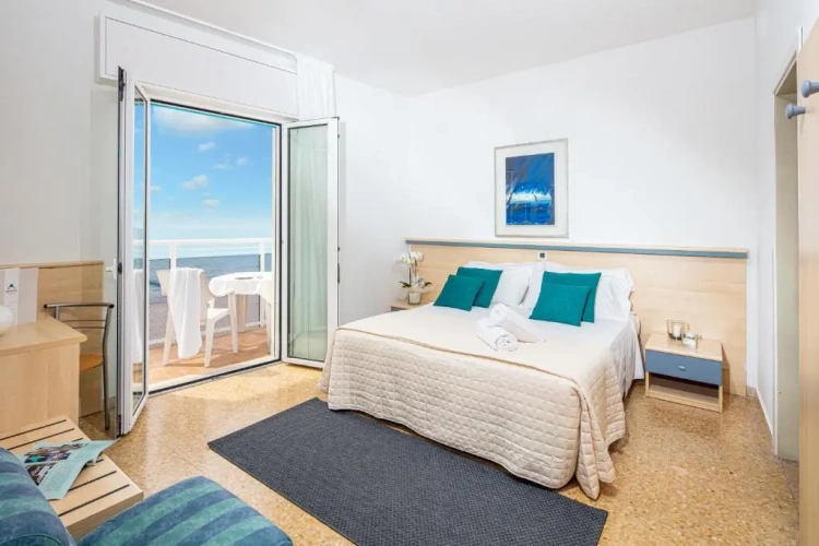 Deluxe Double room with sea view
