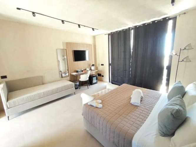 Luxury Double Suite with garden view