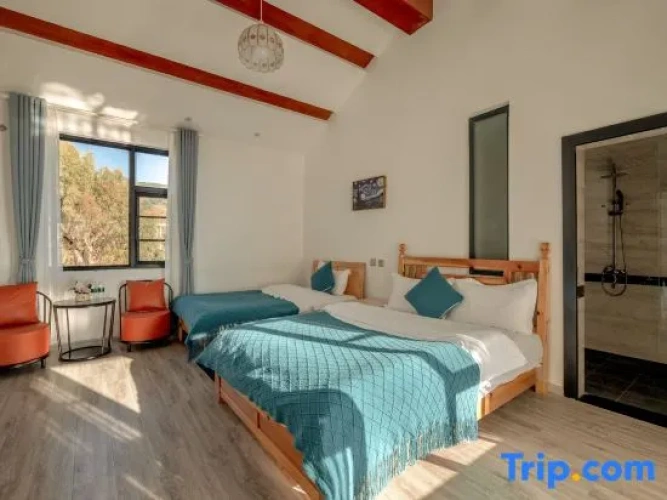 Standard Twin room with sea view