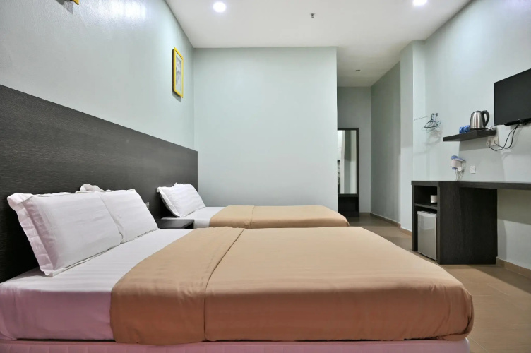 Cenang View Hotel