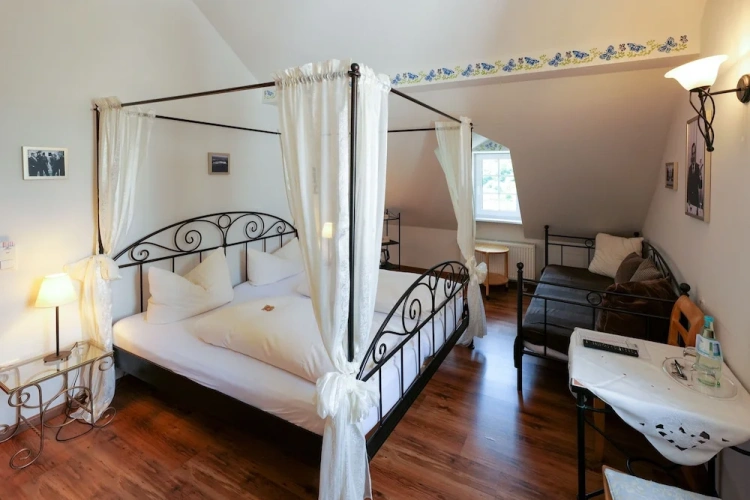 Premium room