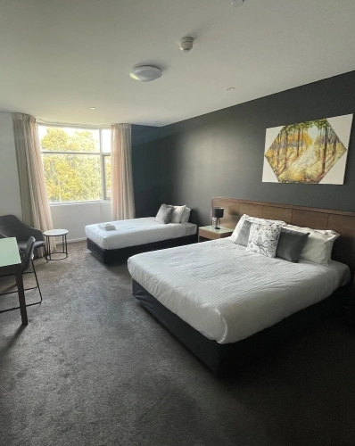 Double Suite with park view